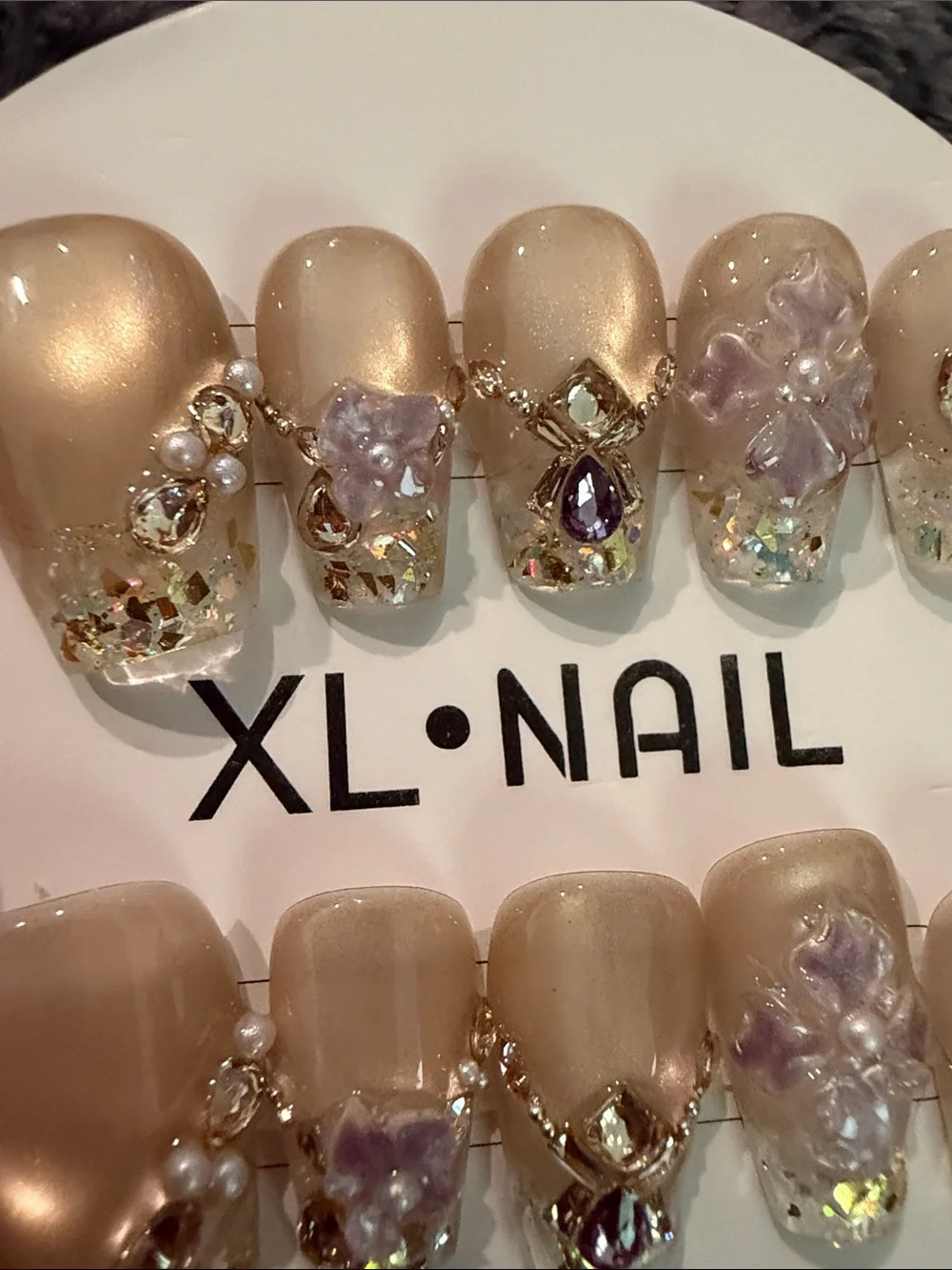 Pearl Beige handmade acrylic Press-On Nail Set with lavender Floral Accents